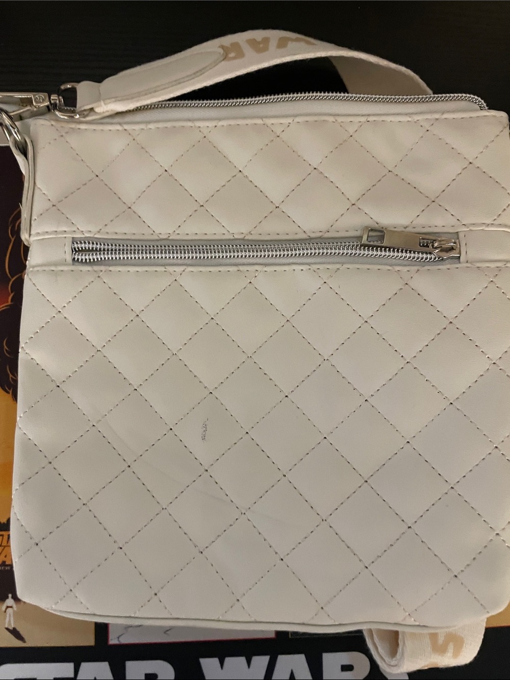 Grogu Crossbody Bag - Picture 4 of 5